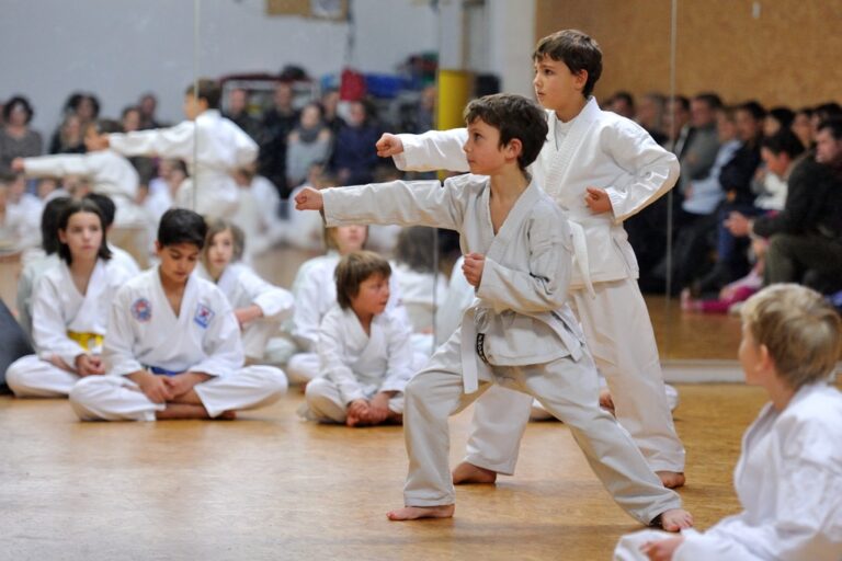 Building a Loyal Blog Audience: Strategies for Engagement and Growth